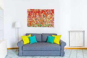 Chiaia Relax on Pedastrian Area