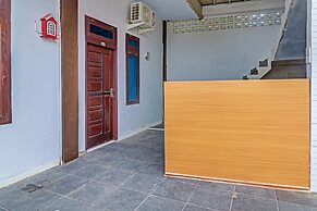 Super OYO 91497 Waskita Residence Syariah