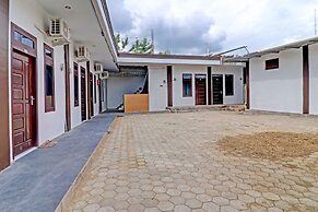 Super OYO 91497 Waskita Residence Syariah