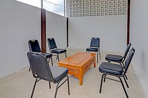 Super OYO 91497 Waskita Residence Syariah