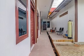 Super OYO 91497 Waskita Residence Syariah