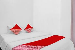 OYO 90743 Kartini Populer