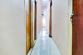 OYO 90743 Kartini Populer