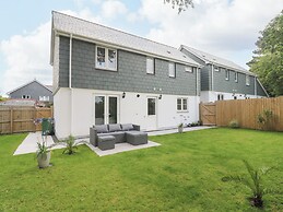 20 The Walled Garden