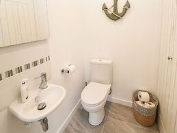 20 The Walled Garden