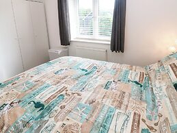 20 The Walled Garden