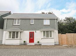 20 The Walled Garden