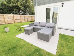 20 The Walled Garden