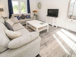 20 The Walled Garden