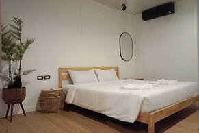 RQ Phuket Patong Beach by Collection O