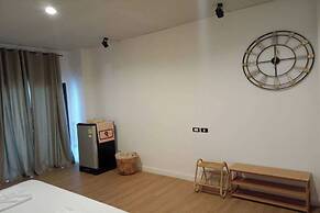 RQ Phuket Patong Beach by Collection O