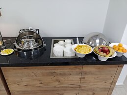 C Suites Antalia Airport