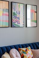 Trendy Warsaw Apartment by Renters