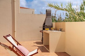 Beach House for Vacation - H2ome