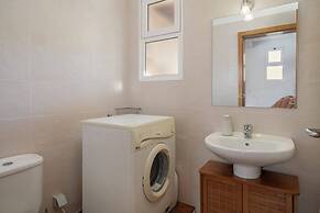 Beach House for Vacation - H2ome