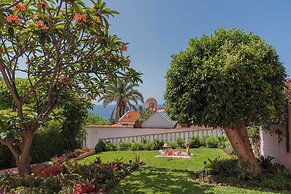 Apartment With Garden - Casa Frangipani