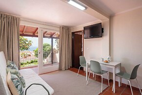 Apartment With Garden - Casa Frangipani