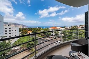 Funchal Holidays, sea View - Barreiros III
