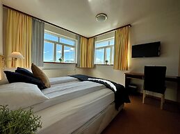 Adventure Hotel Hellissandur