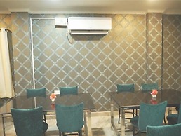 Hotel Pigeons Nest