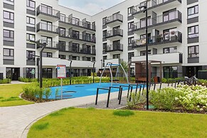 Bright & Modern Apartment by Renters