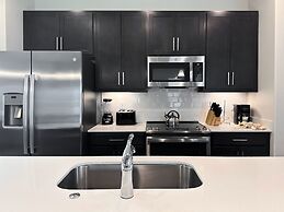 Balmoral Resort-164aa 6 Bedroom Home by RedAwning