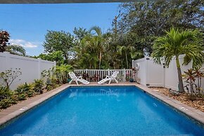 Heliconia House 2 Bedroom Villa by RedAwning