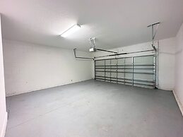 Balmoral Resort-195mcv 4 Bedroom Home by RedAwning