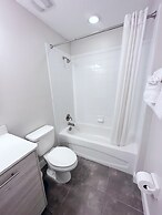 Balmoral Resort-195mcv 4 Bedroom Home by RedAwning