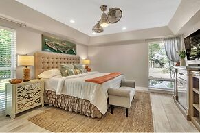 Awesome Location with Dock, Pool, Bicycles & Kayaks by RedAwning