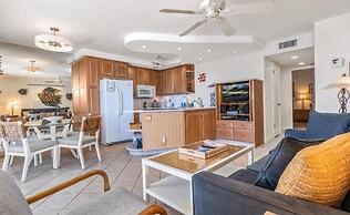 Kihei Beach #504 1 Bedroom Condo by RedAwning