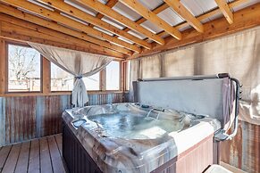 Hollmig Moon View 1 Bedroom Cabin by Redawning