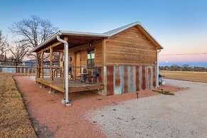 Hollmig Moon View 1 Bedroom Cabin by Redawning