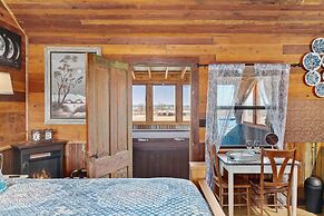 Hollmig Moon View 1 Bedroom Cabin by Redawning