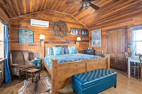 Hollmig Moon View 1 Bedroom Cabin by Redawning