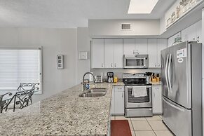 Stunning Oceanfront Condo With Resort Amenities 3 Bedroom Condo by Red