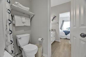 Stunning Oceanfront Condo With Resort Amenities 3 Bedroom Condo by Red