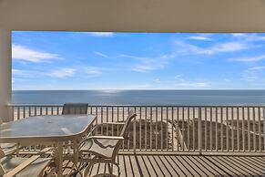 Stunning Oceanfront Condo With Resort Amenities 3 Bedroom Condo by Red
