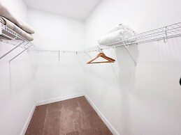 Balmoral Resort-195al 3 Bedroom Home by RedAwning