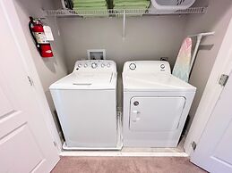 Balmoral Resort-195al 3 Bedroom Home by RedAwning