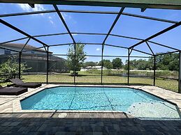 Balmoral Resort-195al 3 Bedroom Home by RedAwning