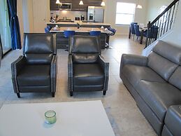 Balmoral Resort-194kb 6 Bedroom Home by RedAwning