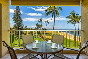 Menehune Shores #423 2 Bedroom Condo by RedAwning