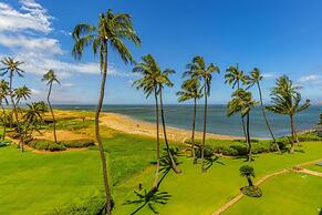 Menehune Shores #423 2 Bedroom Condo by RedAwning