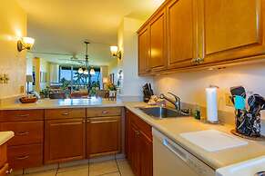 Menehune Shores #423 2 Bedroom Condo by RedAwning