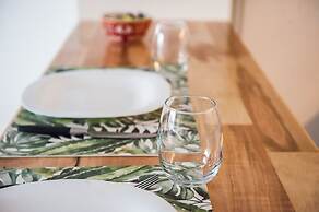 Gente del Sur - Lugones