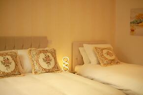 The Evergreen hotel