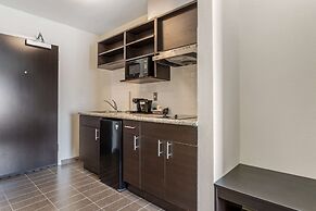 Sleep Inn & Suites