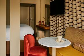 Locke Am Platz Zurich