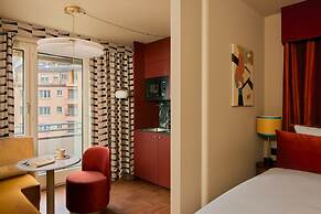 Locke Am Platz Zurich